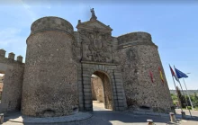 Puerta de Bisagra