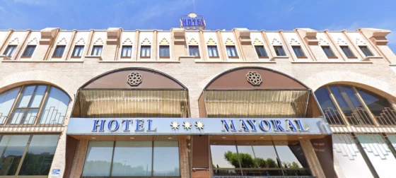 Hotel Zentral Mayoral 