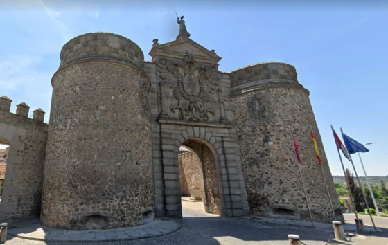 Puerta de Bisagra
